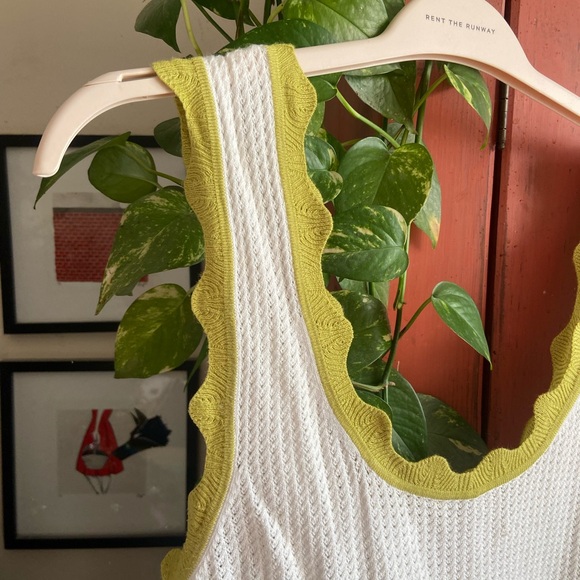 Anthropologie White and Green Scalloped Knit Tank Top - Picture 5 of 8